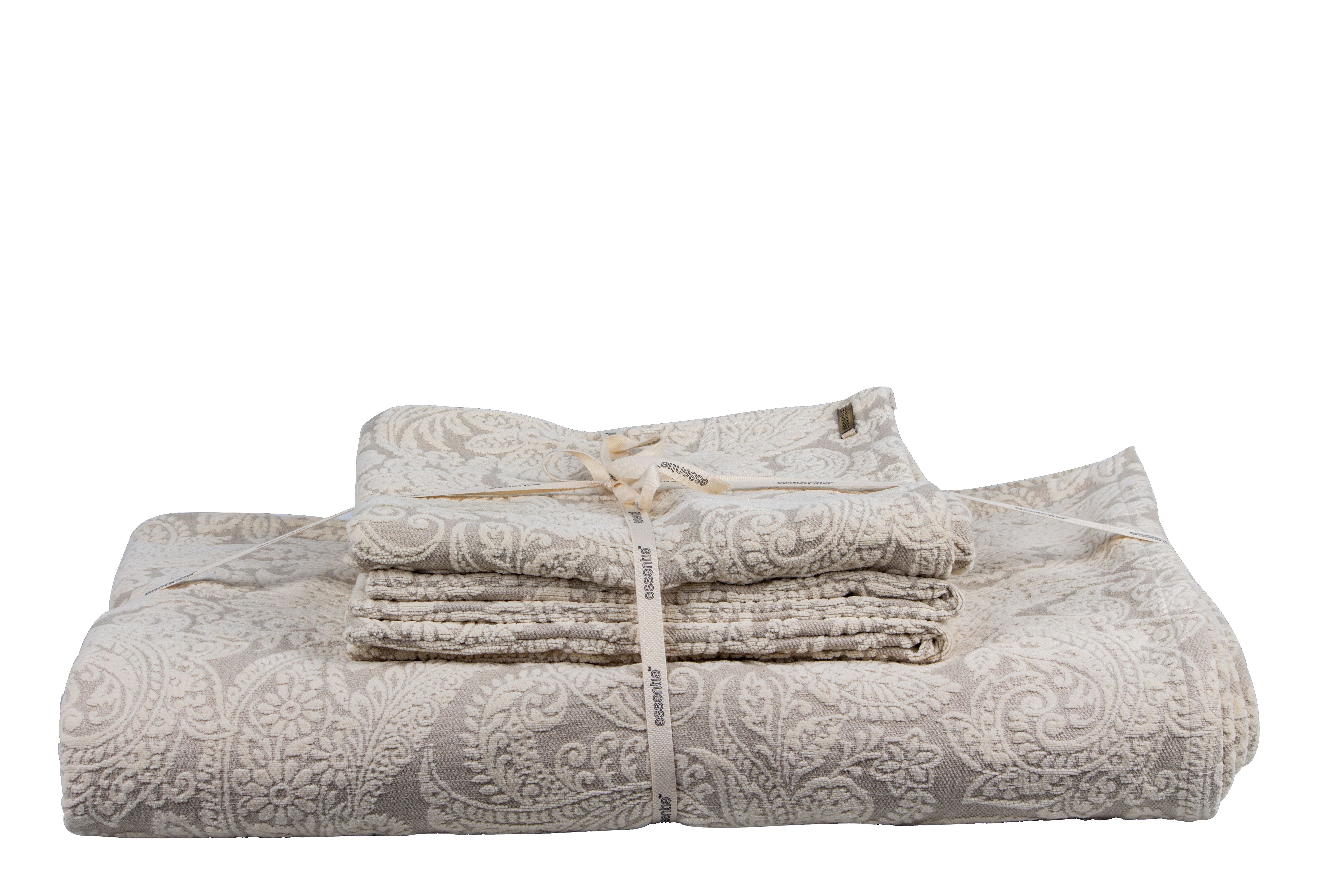 Timeless elegance jacquard bedspread and 2 eurosham